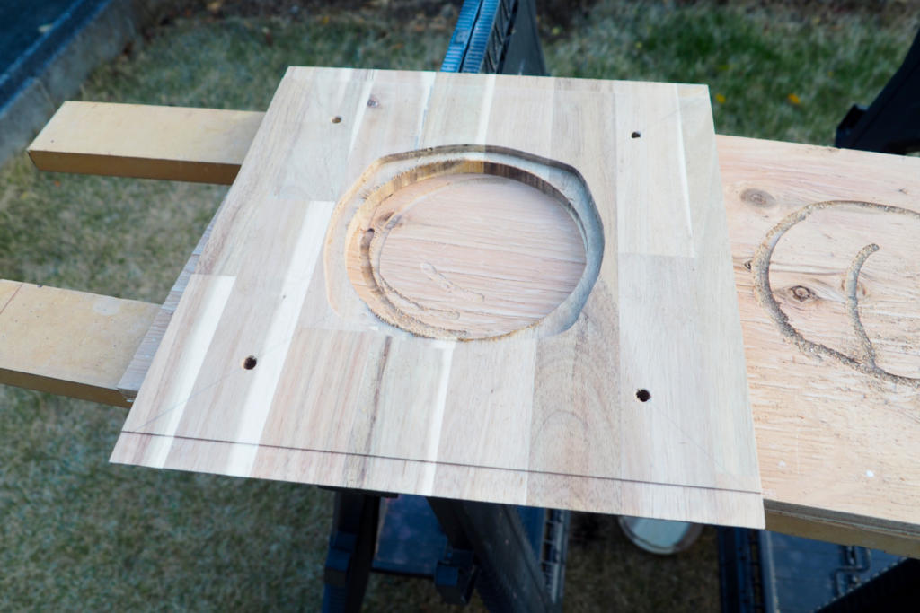 DS-25B サブバッフルに穴を空ける、が・・・。